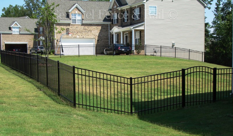 Sierra Aluminum Fencing | Sentinel Fence and Rail